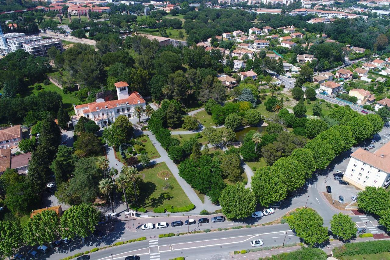 Coeur De Frejus, L'Amphitheatre, Appartement 3 Pieces Climatise, Terrasse, Barbecue, Piscine & Parking Eksteriør billede
