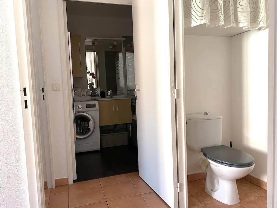 Coeur De Frejus, L'Amphitheatre, Appartement 3 Pieces Climatise, Terrasse, Barbecue, Piscine & Parking Eksteriør billede