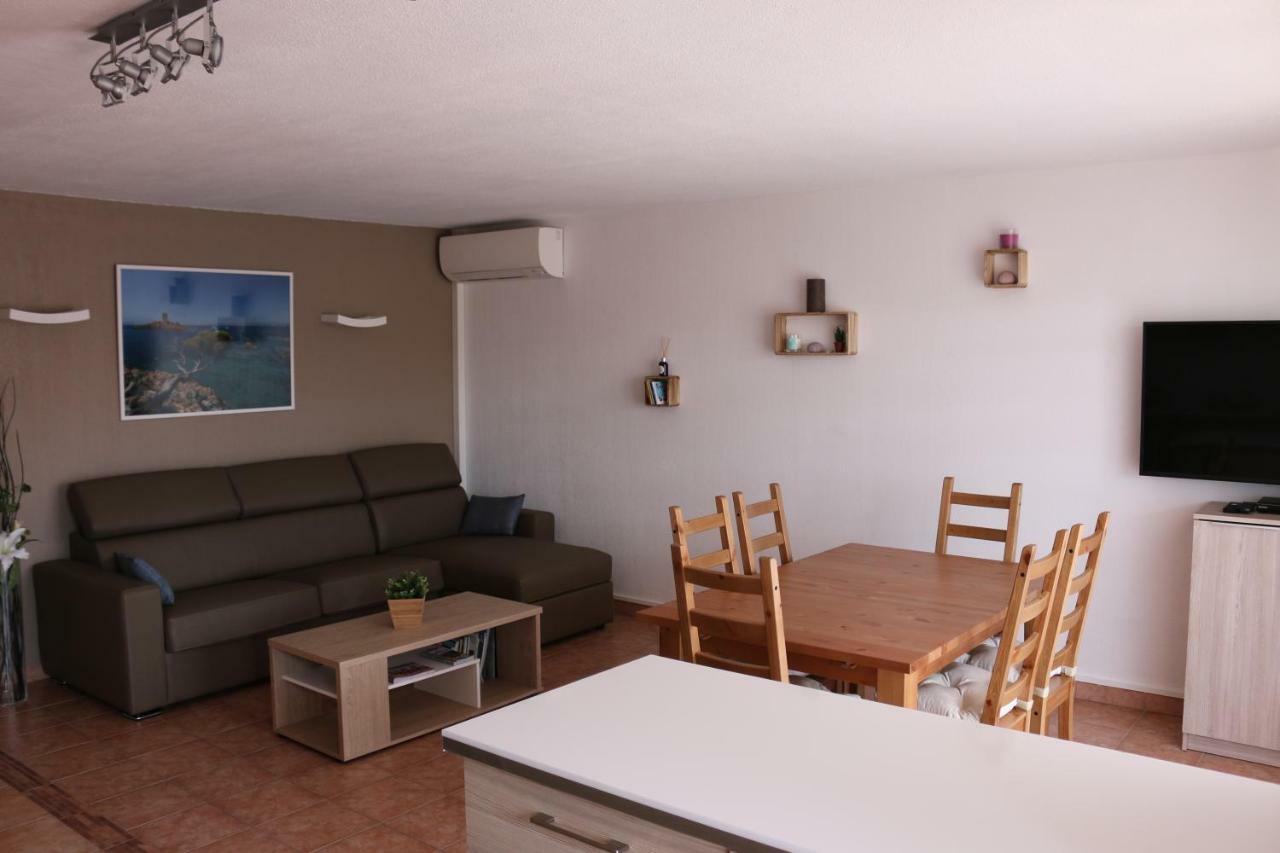 Coeur De Frejus, L'Amphitheatre, Appartement 3 Pieces Climatise, Terrasse, Barbecue, Piscine & Parking Eksteriør billede